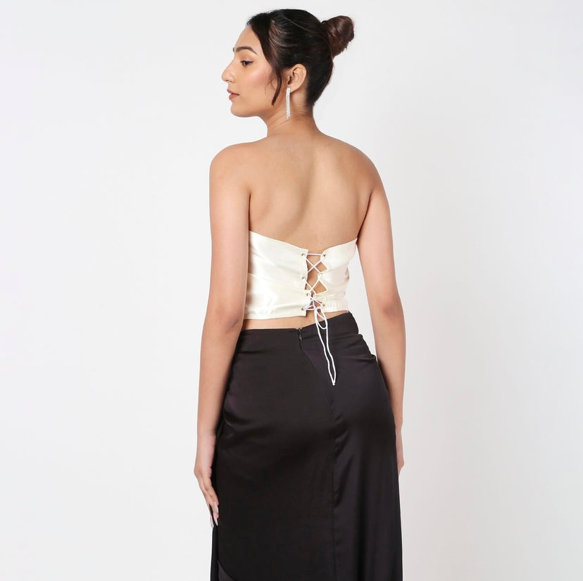 White pearl coset top