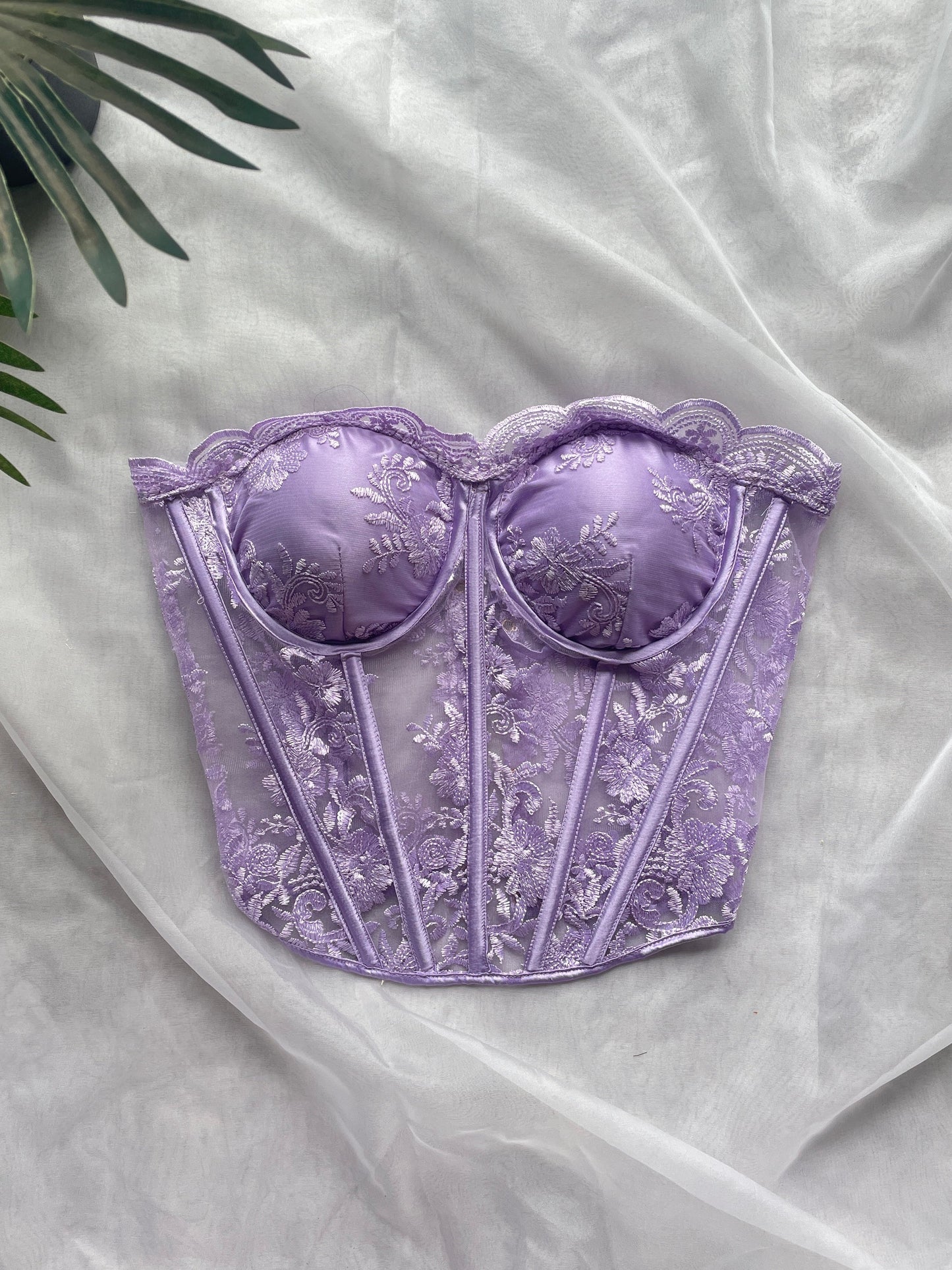Buttercups lacey corset