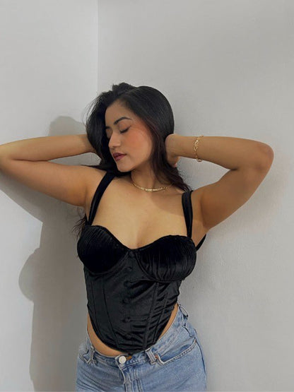 Black Holidate
